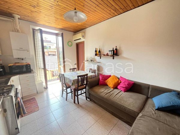 appartamento in vendita ad Abbiategrasso in zona Castelletto