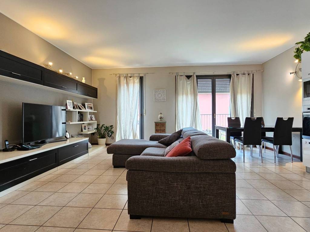 appartamento in vendita ad Abbiategrasso