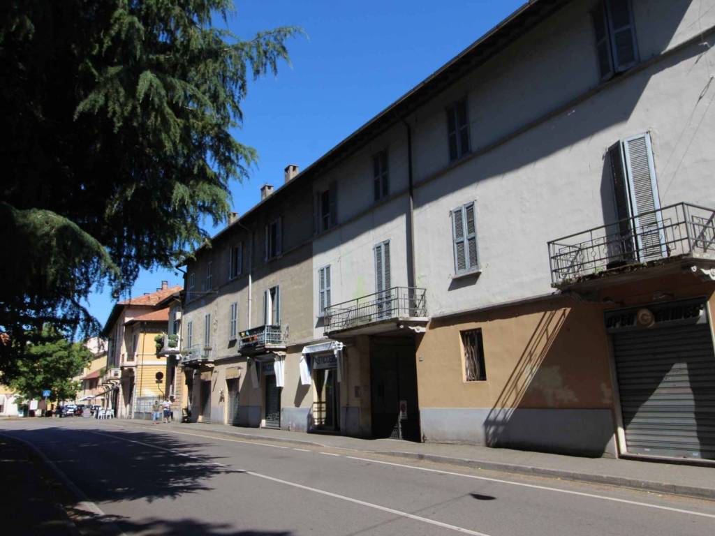 casa indipendente in vendita ad Abbiategrasso