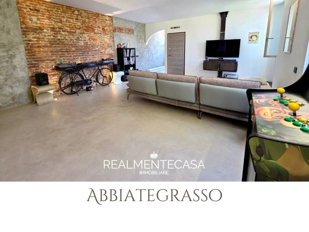 casa indipendente in vendita ad Abbiategrasso