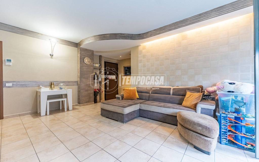 appartamento in vendita ad Abbiategrasso