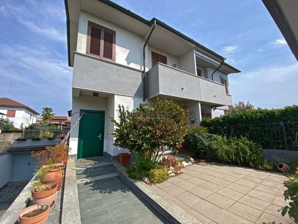 casa indipendente in vendita ad Abbiategrasso