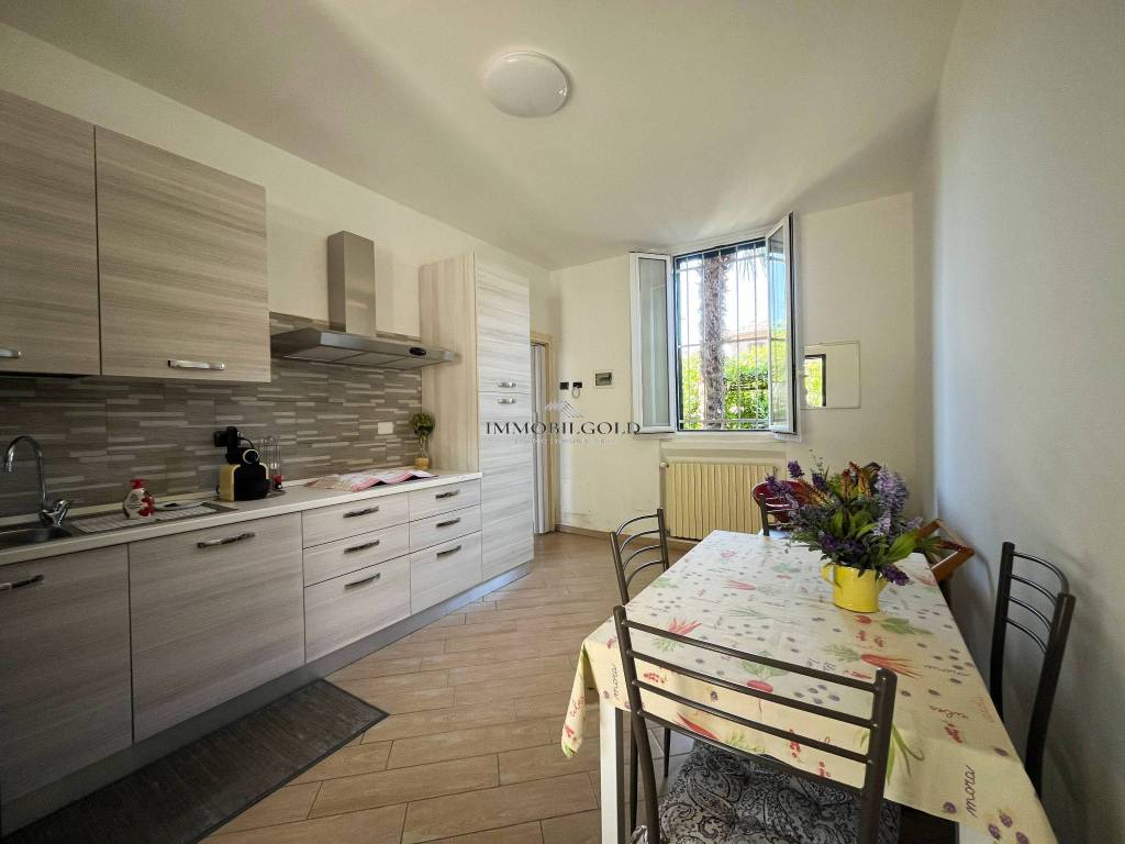 casa indipendente in vendita ad Abbiategrasso