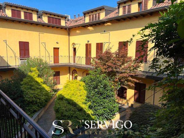 appartamento in vendita ad Abbiategrasso in zona Castelletto