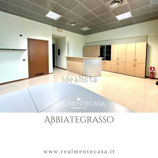 ufficio in vendita ad Abbiategrasso