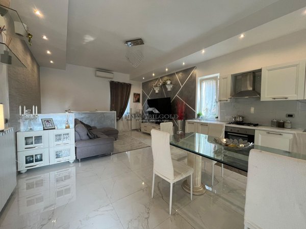 casa indipendente in vendita ad Abbiategrasso