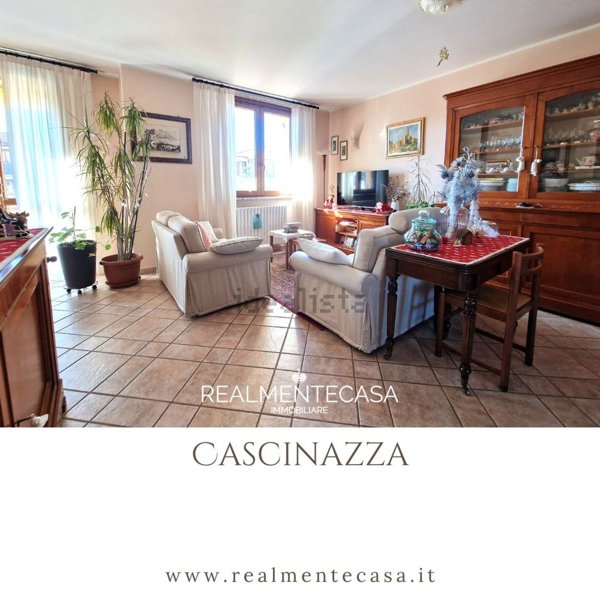 casa indipendente in vendita ad Abbiategrasso