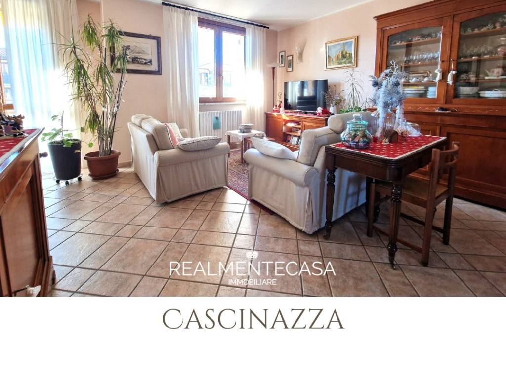 casa indipendente in vendita ad Abbiategrasso