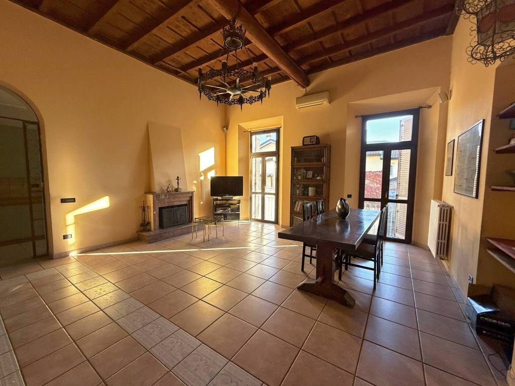 appartamento in vendita ad Abbiategrasso