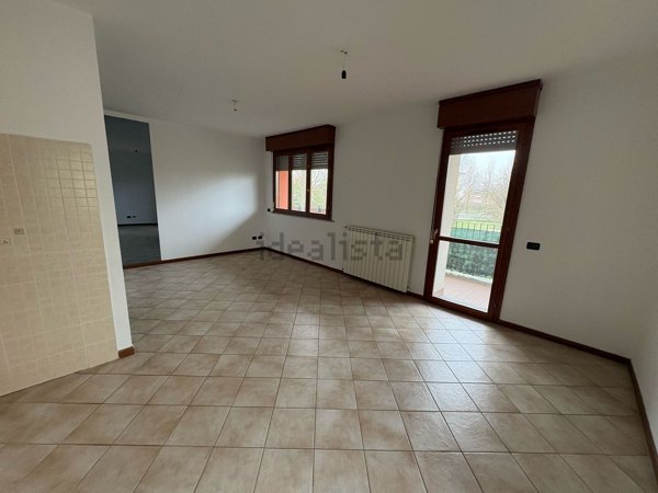 appartamento in vendita ad Abbiategrasso in zona Castelletto