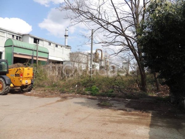 terreno agricolo in vendita ad Abbiategrasso