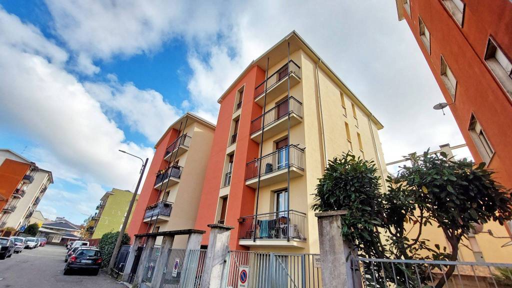 appartamento in vendita ad Abbiategrasso