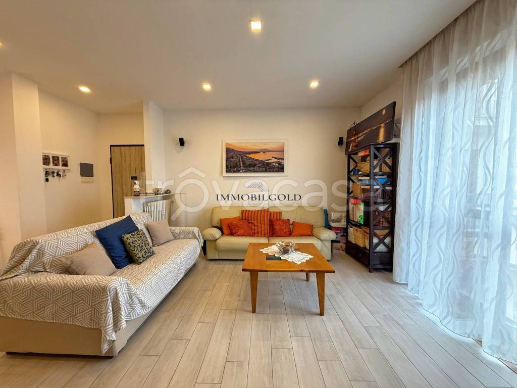 appartamento in vendita ad Abbiategrasso