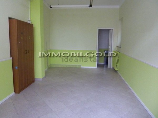 ufficio in vendita ad Abbiategrasso