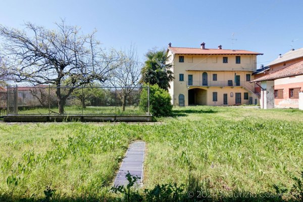 locale di sgombero in vendita ad Abbiategrasso