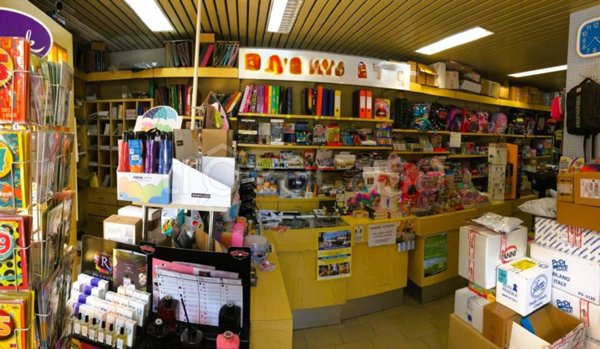 negozio in vendita ad Abbiategrasso