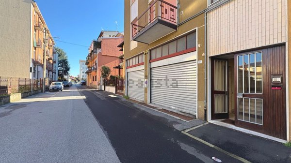 casa indipendente in vendita ad Abbiategrasso