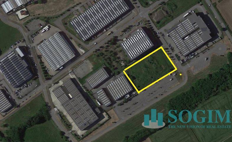 terreno industriale in vendita ad Abbiategrasso