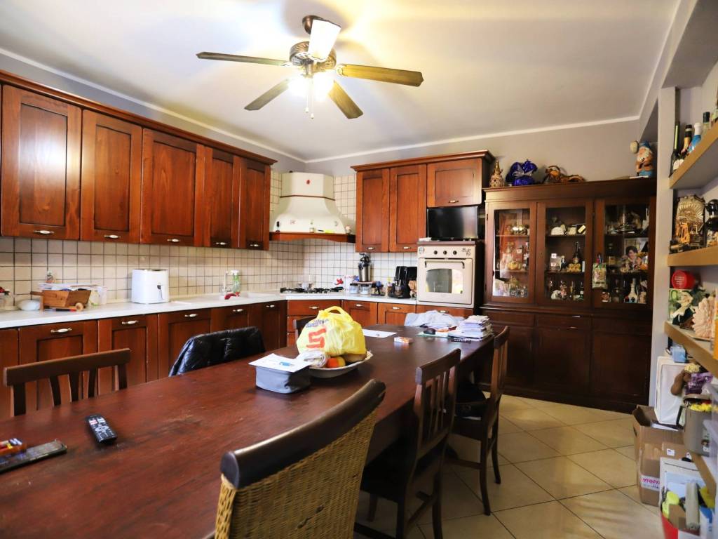 casa indipendente in vendita ad Abbiategrasso