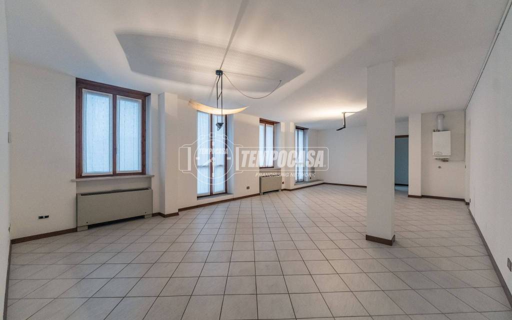 appartamento in vendita ad Abbiategrasso