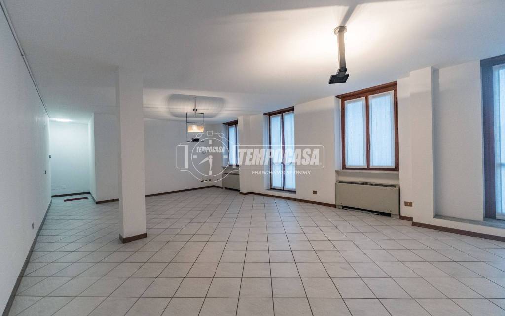 appartamento in vendita ad Abbiategrasso