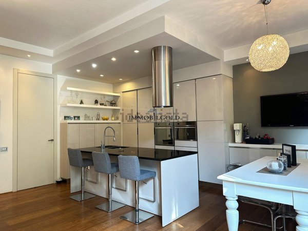 pentavano in vendita ad Abbiategrasso