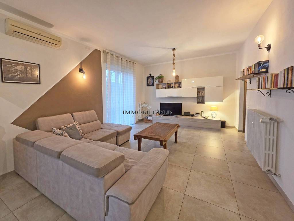 appartamento in vendita ad Abbiategrasso