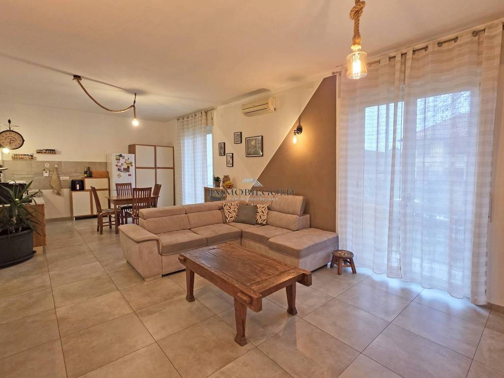 appartamento in vendita ad Abbiategrasso