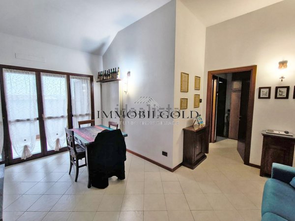 appartamento in vendita ad Abbiategrasso in zona Castelletto