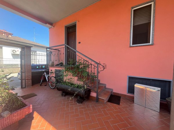 appartamento in vendita ad Abbiategrasso in zona Castelletto