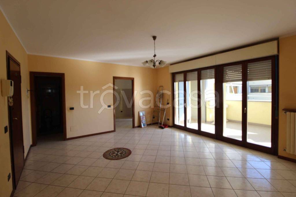 appartamento in vendita ad Abbiategrasso