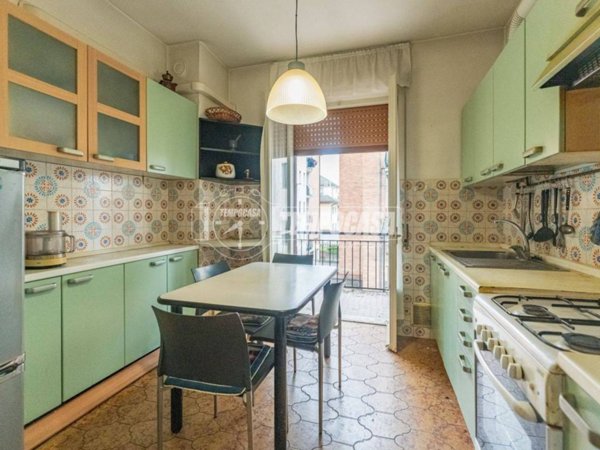 appartamento in vendita ad Abbiategrasso in zona Castelletto