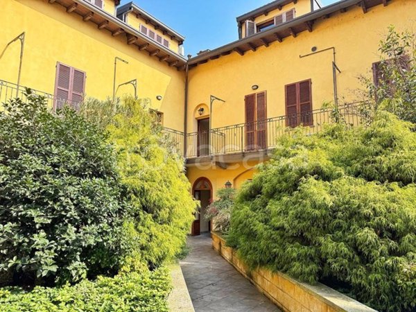 appartamento in vendita ad Abbiategrasso in zona Castelletto