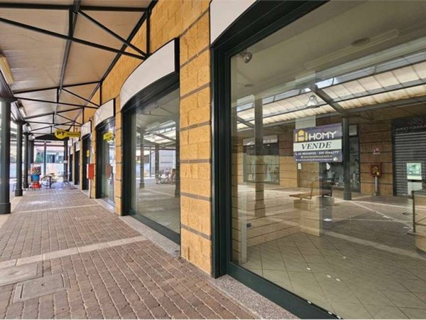 ufficio in vendita ad Abbiategrasso