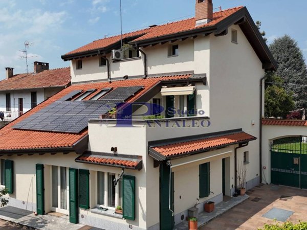 casa indipendente in vendita ad Abbiategrasso