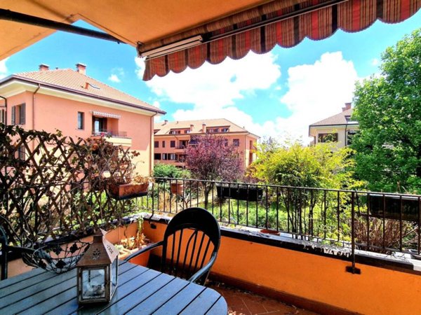 appartamento in vendita ad Abbiategrasso in zona Castelletto