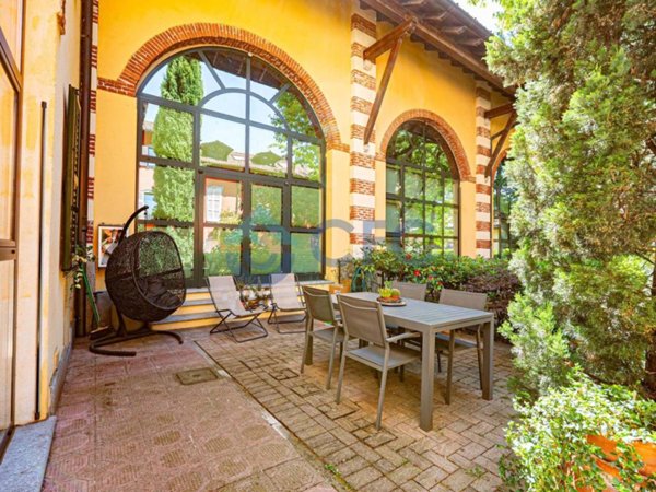 casa indipendente in vendita ad Abbiategrasso