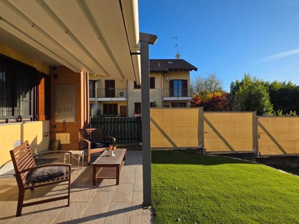 casa indipendente in vendita ad Abbiategrasso