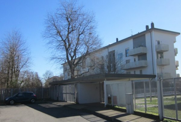 appartamento in vendita ad Abbiategrasso in zona Castelletto