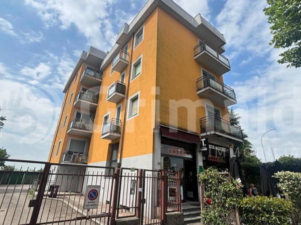 appartamento in vendita ad Abbiategrasso in zona Castelletto
