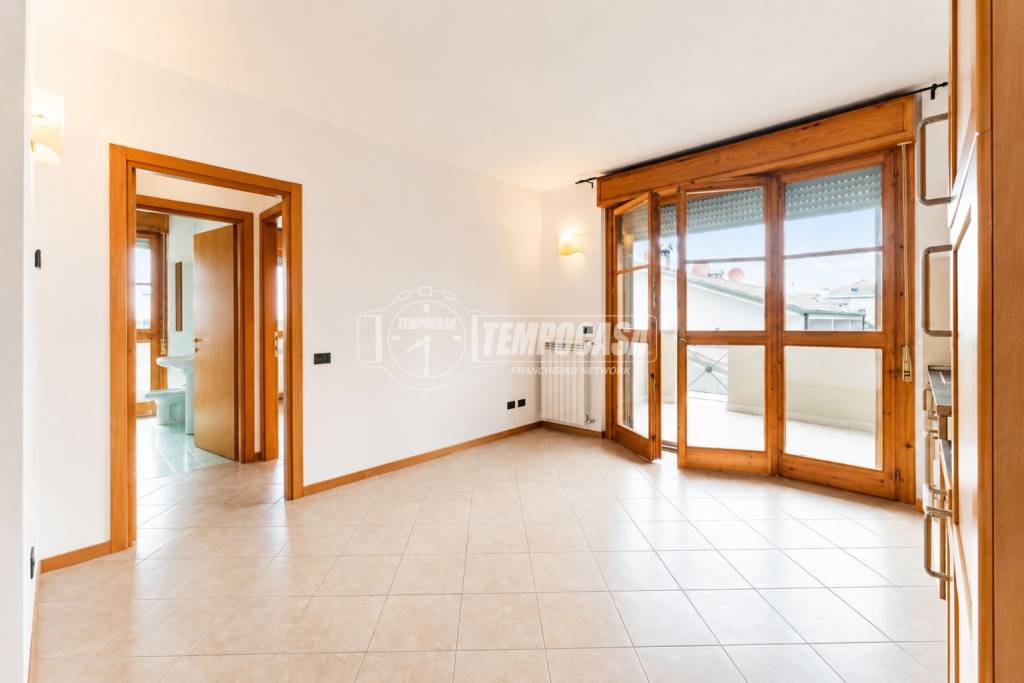 appartamento in vendita ad Abbiategrasso in zona Castelletto