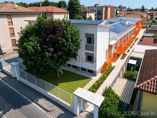 appartamento in vendita ad Abbiategrasso in zona Castelletto