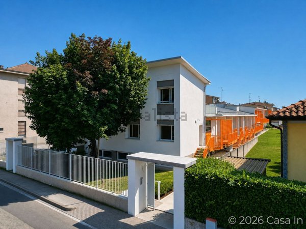 appartamento in vendita ad Abbiategrasso in zona Castelletto