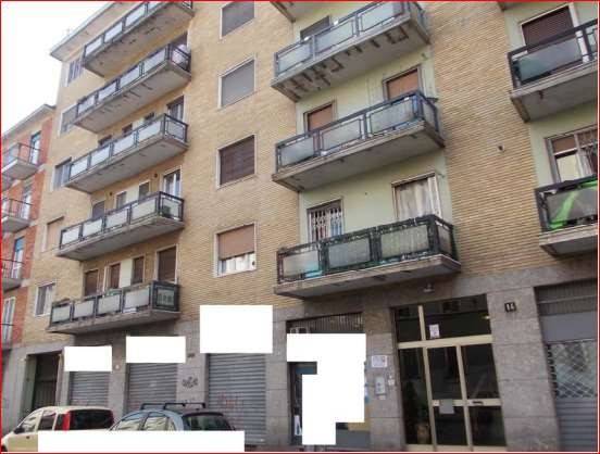 negozio in vendita ad Abbiategrasso