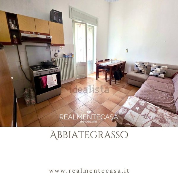 appartamento in vendita ad Abbiategrasso in zona Castelletto