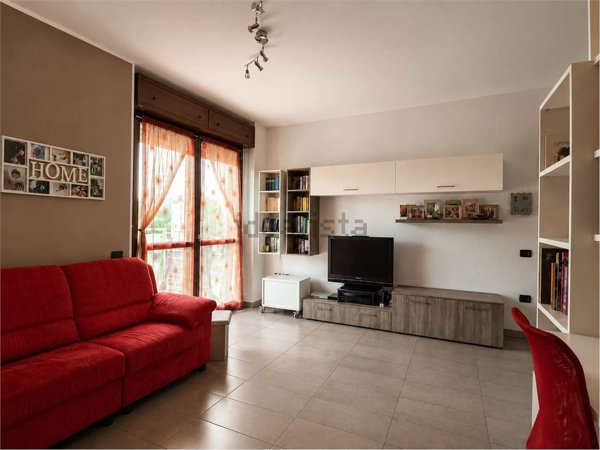 appartamento in vendita ad Abbiategrasso in zona Castelletto