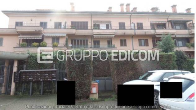 appartamento in vendita ad Abbiategrasso in zona Castelletto