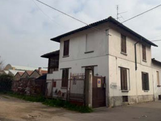 casa indipendente in vendita ad Abbiategrasso