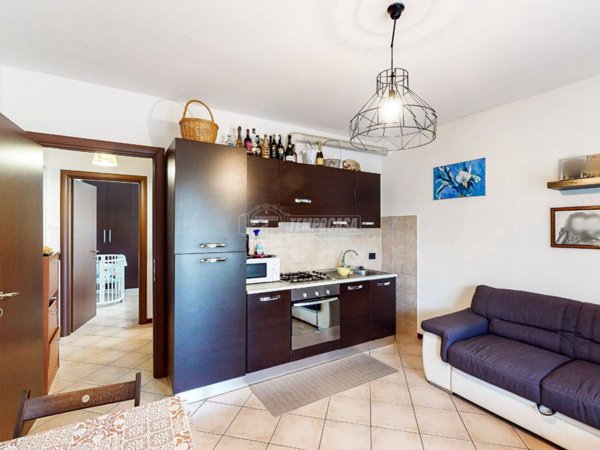 appartamento in vendita ad Abbiategrasso in zona Castelletto