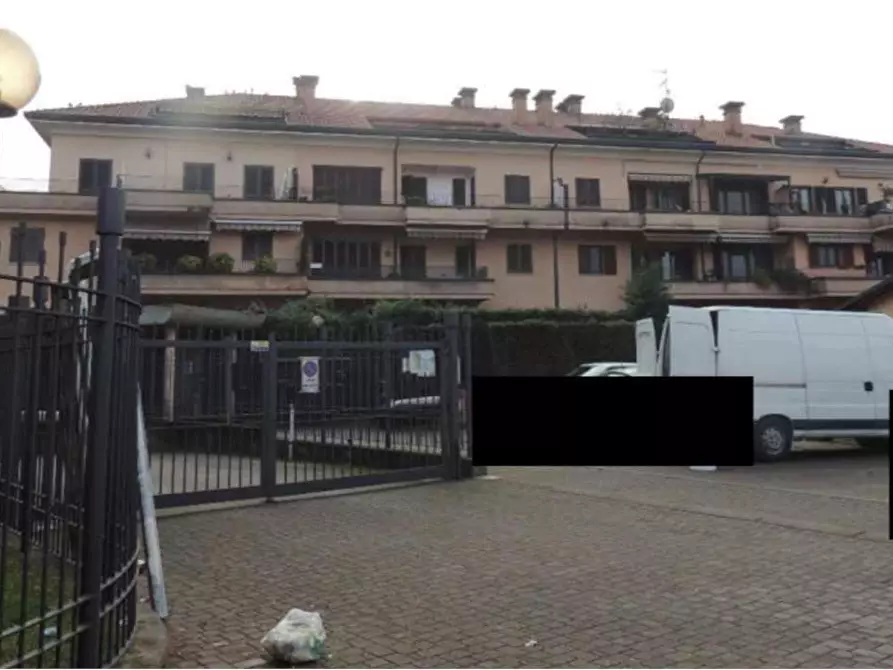 appartamento in vendita ad Abbiategrasso in zona Castelletto